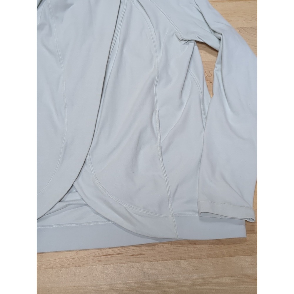 Lululemon Ready To Rulu Wrap Cardigan Snap Ocean Mist Size 8 Gray Blue - Picture 4 of 12